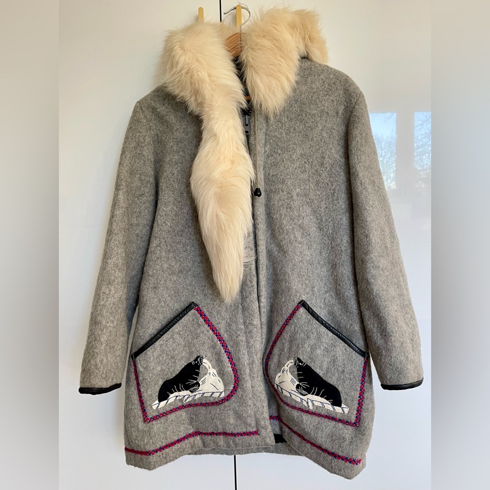 James Bay 100% wool parka with fur trim Vintage